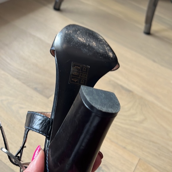 Marc Jacobs black strappy Shoes Size 7.5 - Picture 3 of 4